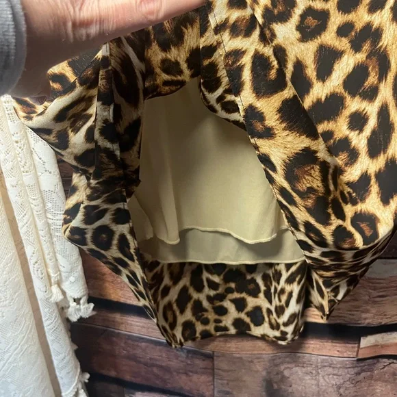 Everly Lined Cheetah/Leopard Print Tank Top (045) - Picture 4 of 8